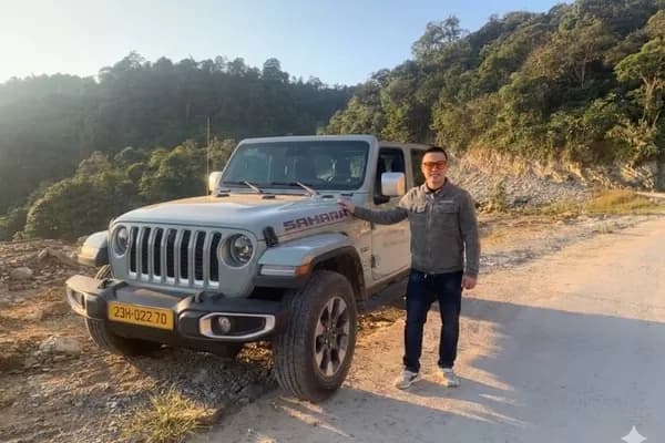 Jeep Wrangler Sahara