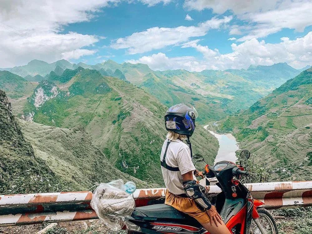 What to Pack for the Ha Giang Loop